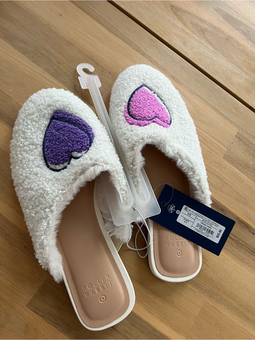 NWT Roller Rabbit x Target Women's disco hearts wave fuzzy house slipper Size S